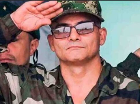 guerrilheiro-mais-procurado-da-colombia-diz-que-nao-vai-se-render
