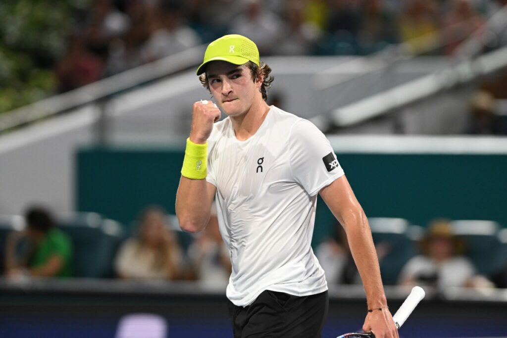 pela-primeira-vez-no-us-open,-joao-fonseca-estreia-neste-domingo