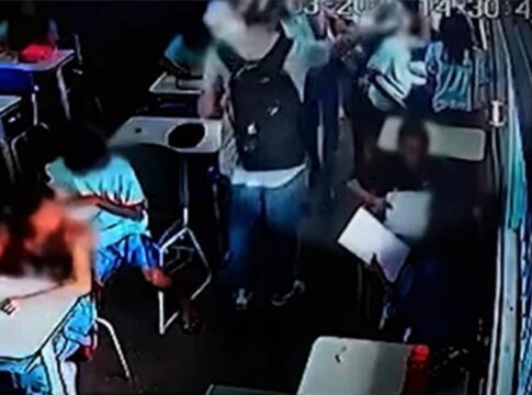 video:-professor-da-rede-publica-e-afastado-apos-jogar-agua-em-aluna