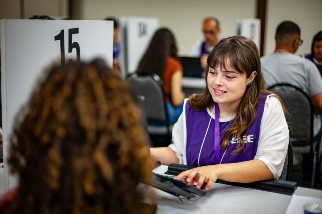 ciee-faz-mutirao-com-500-vagas-de-estagio.-veja-como-se-candidatar
