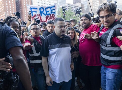 eua-prendem-novamente-salvadorenho-que-foi-deportado-por-engano