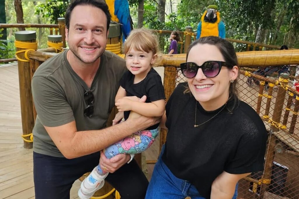 apresentador-da-record-anuncia-que-vai-ser-pai-pela-terceira-vez