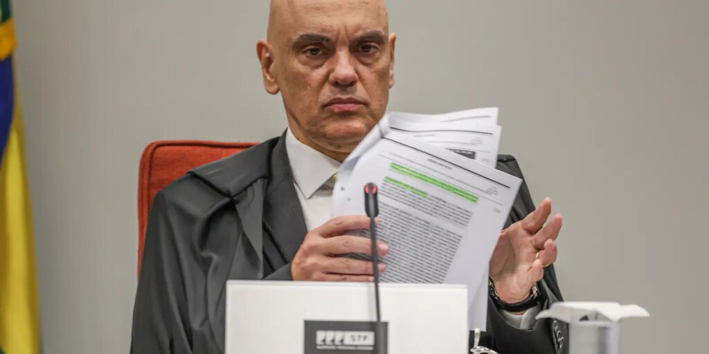 moraes-esclarece-decisao-que-suspende-processos-sobre-dados-do-coaf
