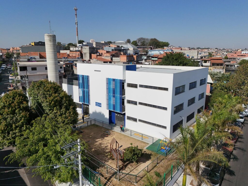 emei-que-economiza-agua-e-gera-energia-e-inaugurada-no-itaim-paulista