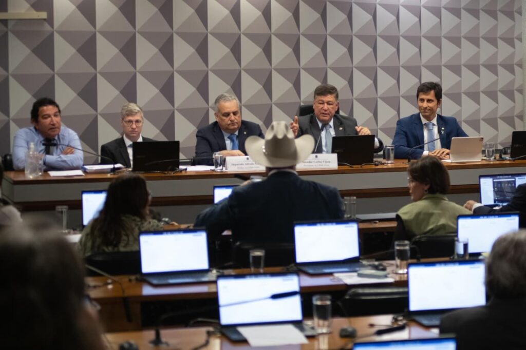 governo-calcula-ter-maioria-em-cpmi-e-mira-ex-ministro-de-bolsonaro