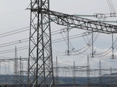 hitachi-anuncia-nova-fabrica-visando-data-centers-e-energia-renovavel