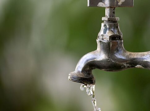 sabesp-reduzira-pressao-de-agua-na-grande-sao-paulo-a-partir-de quarta