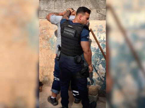 gari-e-preso-com-drogas-escondidas-no-carrinho-de-limpeza-em-sp