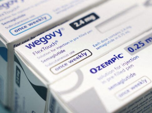 anvisa-proibe-versoes-manipuladas-da-semaglutida,-usada-no-ozempic