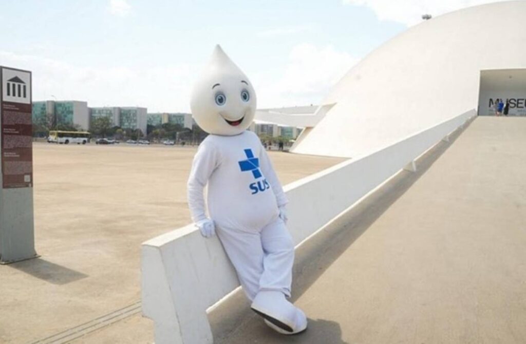 criador-do-ze-gotinha-recebe-titulo-de-cidadao-honorario-de-brasilia