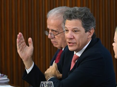 haddad-solta-o-verbo-sobre-juros-e-pib-durante-reuniao-ministerial