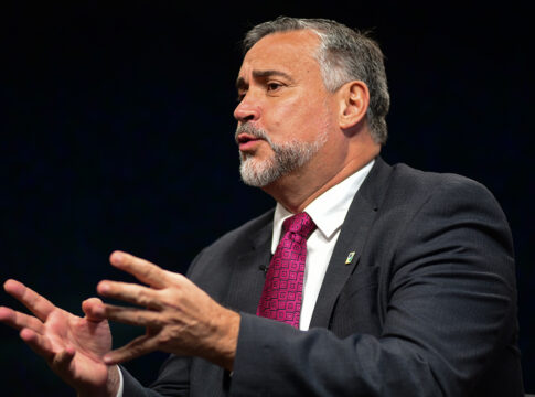 pimenta-nega-acordo-na-cpmi-para-evitar-convocacao-de-irmao-de-lula