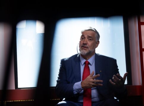 deputado-do-pt-critica-cgu-e-diz-que-orgao-“demorou”-na-farra-do-inss
