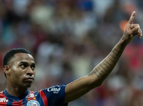 jean-lucas,-do-bahia,-e-convocado-para-selecao-no-lugar-de-joelinton