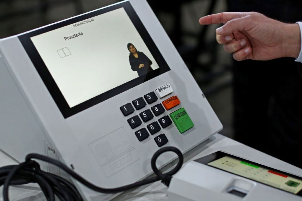 temendo-falta-de-votos,-senado-adia-votacao-de-pl-que-muda-ficha-limpa