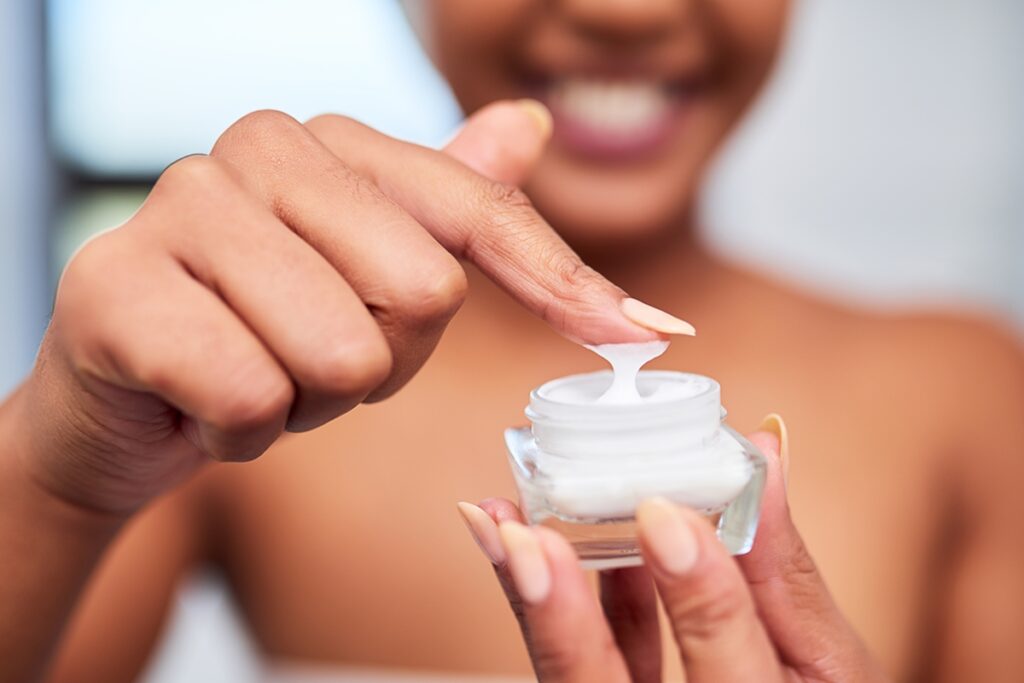 creme-caseiro-antirrugas-combate-manchas-e-mantem-a-pele-renovada