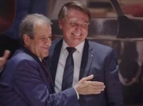 em-visita-rapida,-valdemar-faz-promessa-a-bolsonaro-sobre-2026