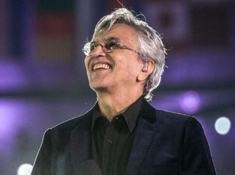 caetano-veloso-sera-homenageado-com-medalha-tiradentes-no-rio