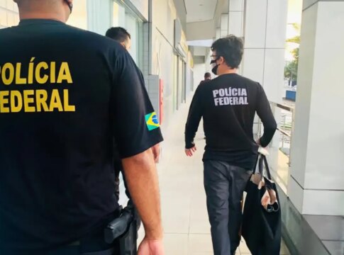 oito-pessoas-estao-foragidas-apos-megaoperacao-da-policia-federal