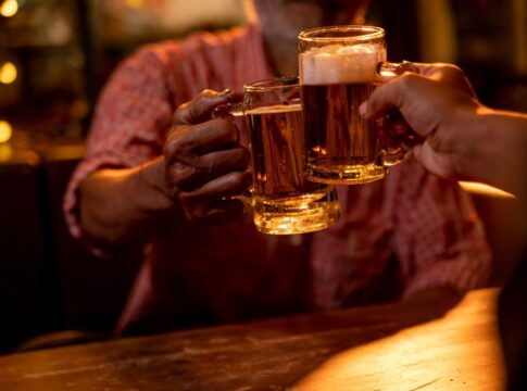 estudo:-amantes-de-cerveja-se-dividem-entre-sabores-fortes-ou-suaves