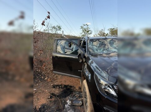 video:-empresario-tem-caminhonete-destruida-apos-passeio-em-cachoeira