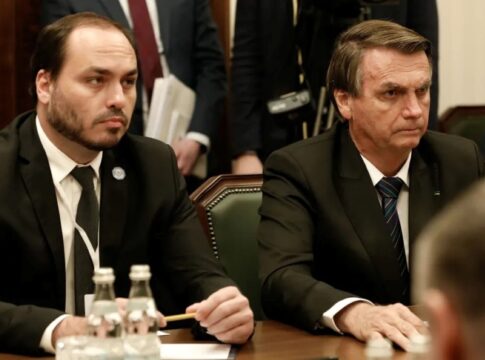 carlos-expoe-situacao-de-bolsonaro:-“nao-tem-vontade-de-se-alimentar”