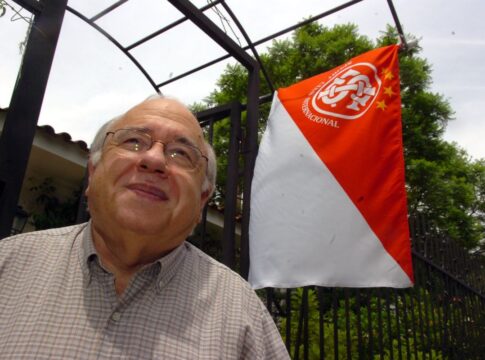 internacional-lamenta-morte-de-verissimo,-torcedor-declarado-do-time