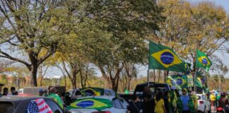 brasilia-tem-ato-pro-bolsonaro-antes-de-julgamento-no-stf.-video