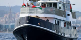 greta-thunberg-se-junta-a-flotilha-que-se-dirige-com-ajuda-para-gaza