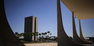 em-mes-apos-recesso,-congresso-tem-motim,-cpmi-e-patina-em-aprovacoes