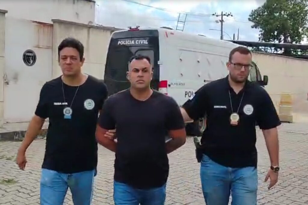 video:-policial-penal-que-atirou-no-pe-de-motoboy-e-preso