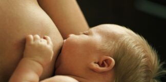 maes-contam-jornadas-desafiadoras-de-amamentacao-com-bebes-prematuros