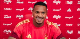 nottingham-forest-anuncia-a-contratacao-do-goleiro-john,-ex-botafogo