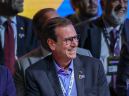 paes-aparece-como-favorito-ao-governo-do-rio,-aponta-parana-pesquisas