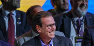 paes-aparece-como-favorito-ao-governo-do-rio,-aponta-parana-pesquisas