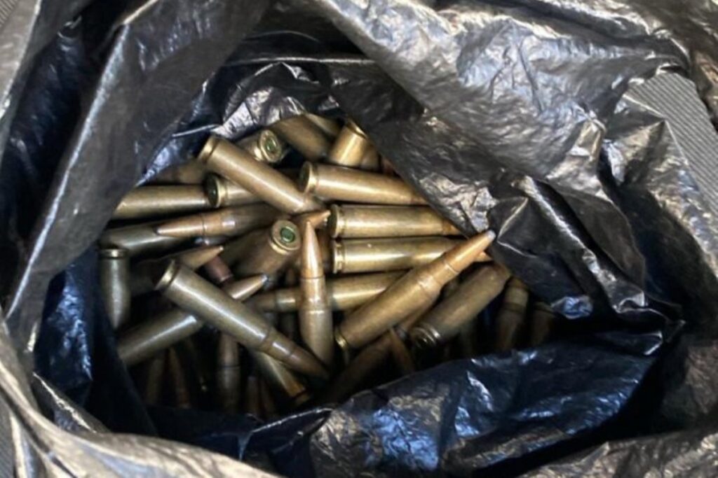 policia-desarticula-rede-que-levava-armas-de-guerra-para-faccoes-do-rj