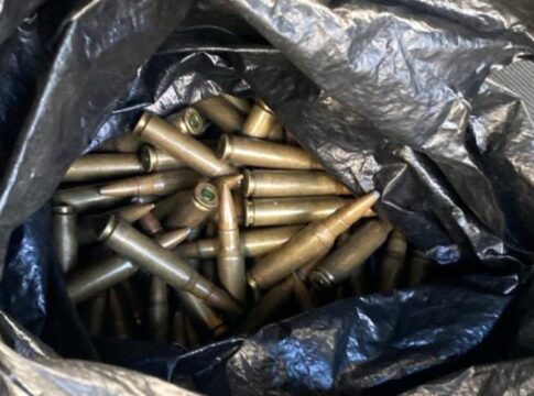 policia-desarticula-rede-que-levava-armas-de-guerra-para-faccoes-do-rj