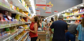 mercado-financeiro-reduz-previsao-da-inflacao-para-4,85%