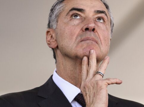 barroso-diz-que-julgamento-de-bolsonaro-ocorrera-com-serenidade