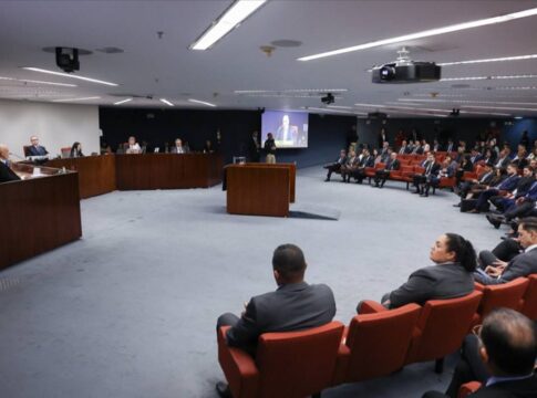 sem-bolsonaro,-direita-desiste-de-assistir-a-julgamento-in-loco-no-stf