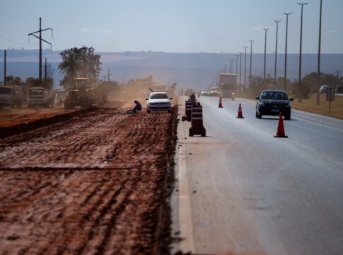 transito-na-br-020-sofrera-alteracao-para-construcao-da-3a-faixa