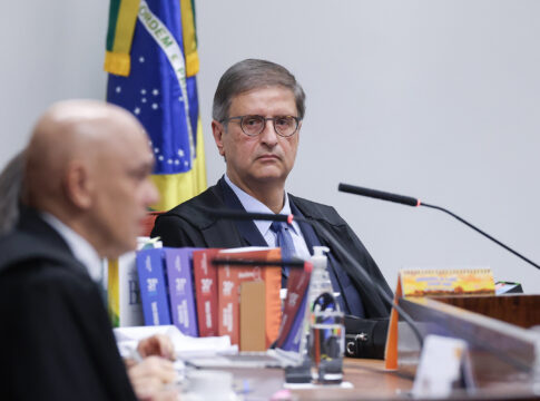 gonet-relembra-fala-de-bolsonaro:-“quero-dizer-aos-canalhas-que-nao-serei-preso”