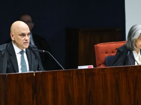 relatorio-de-alexandre-de-moraes-resume-versoes-de-acusacao-e-defesas