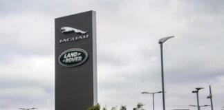 ataque-hacker-paralisa-producao-e-vendas-da-jaguar-land-rover
