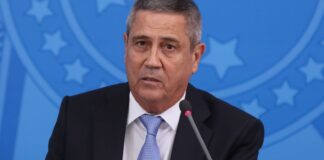 eventual-condenacao-por-golpe-pode-levar-militares-a-perda-de-patentes