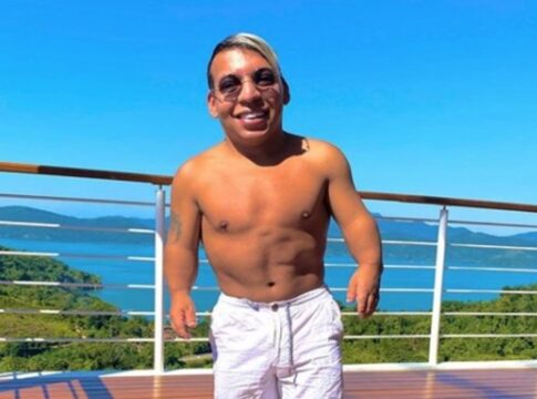 video:-tokinho-denuncia-influencer-por-assedio-sexual-e-discriminacao