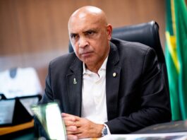 presidente-da-cldf-pede-apoio-a-bancada-do-pt-por-reajuste-da-pcdf
