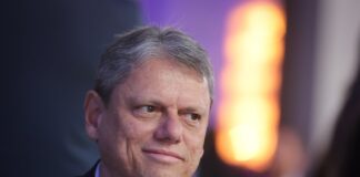 com-tarcisio,-pressao-por-votacao-do-pl-da-anistia-cresce-na-camara