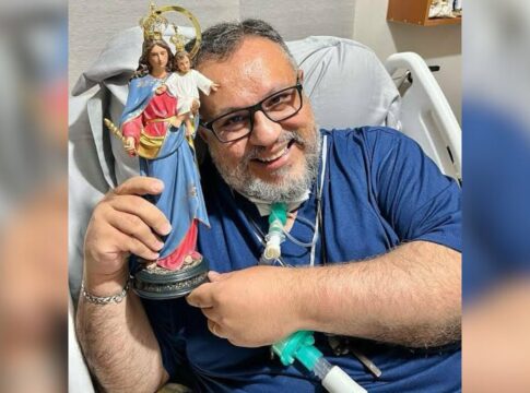 “nem-morfina-segura”:-padre-com-doenca-rara-volta-a-ser-internado