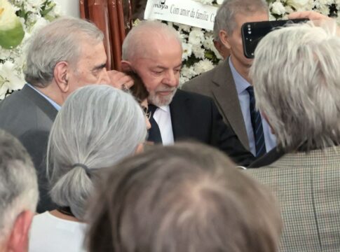 mino-carta-foi-o-maior-jornalista-brasileiro,-diz-lula